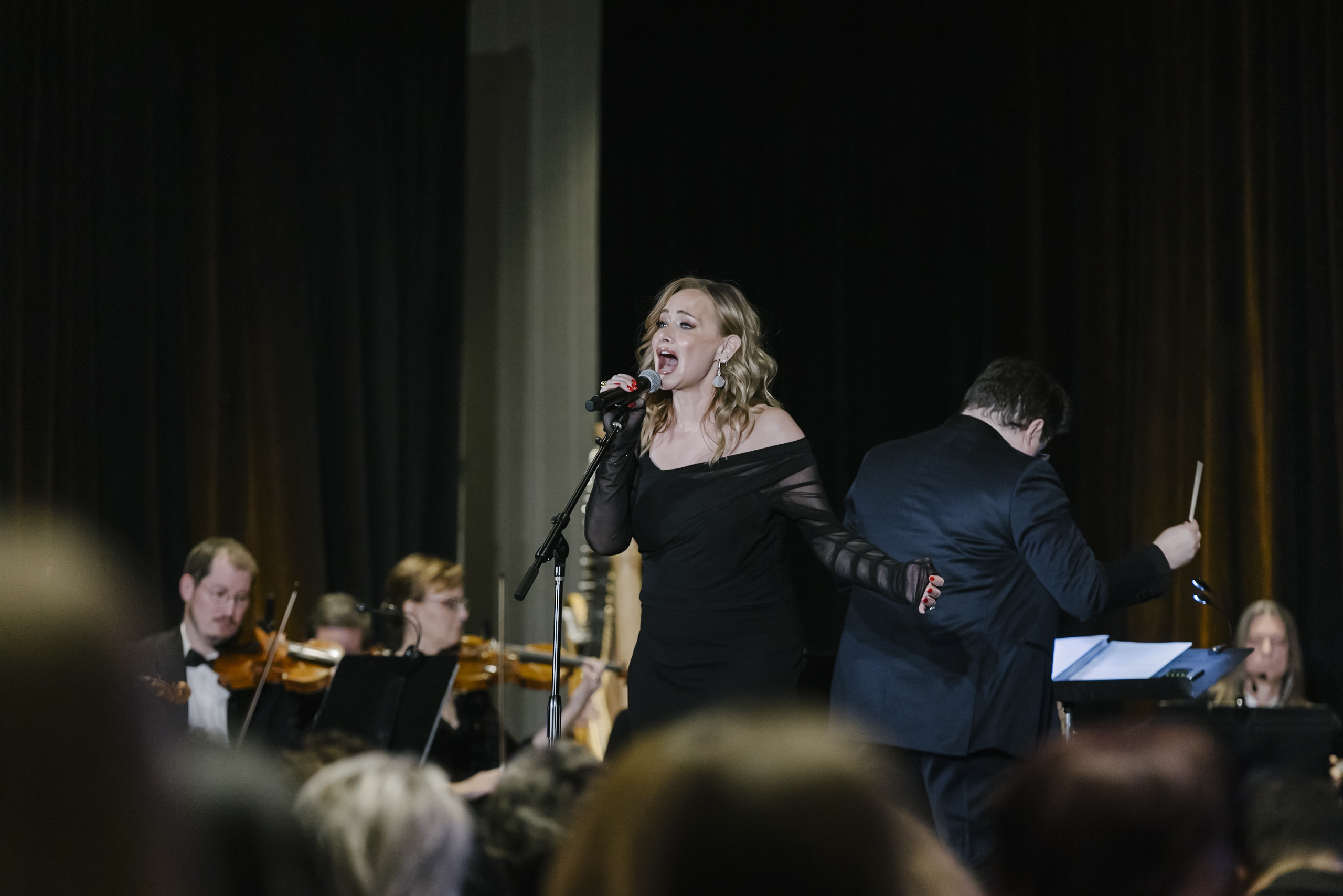 Broadway's Christine Sherrill performs