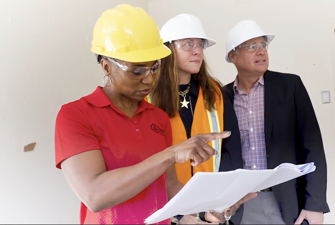 Building Blocks: A Legacy to a Chicago Icon