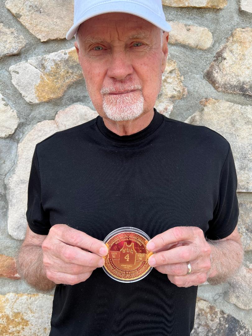 Kenny Davis with the gold medal