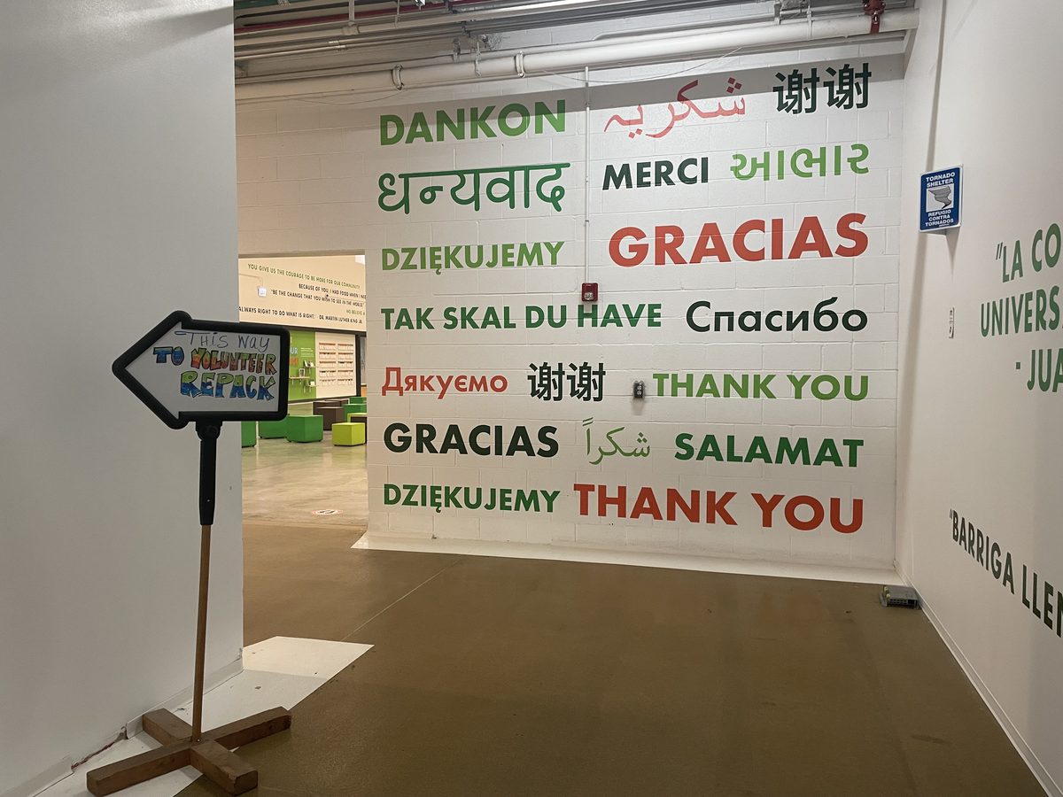 Thank you wall at the Greater Chicago Food Depository