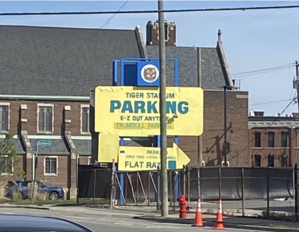 Tiger Stadium parking signage