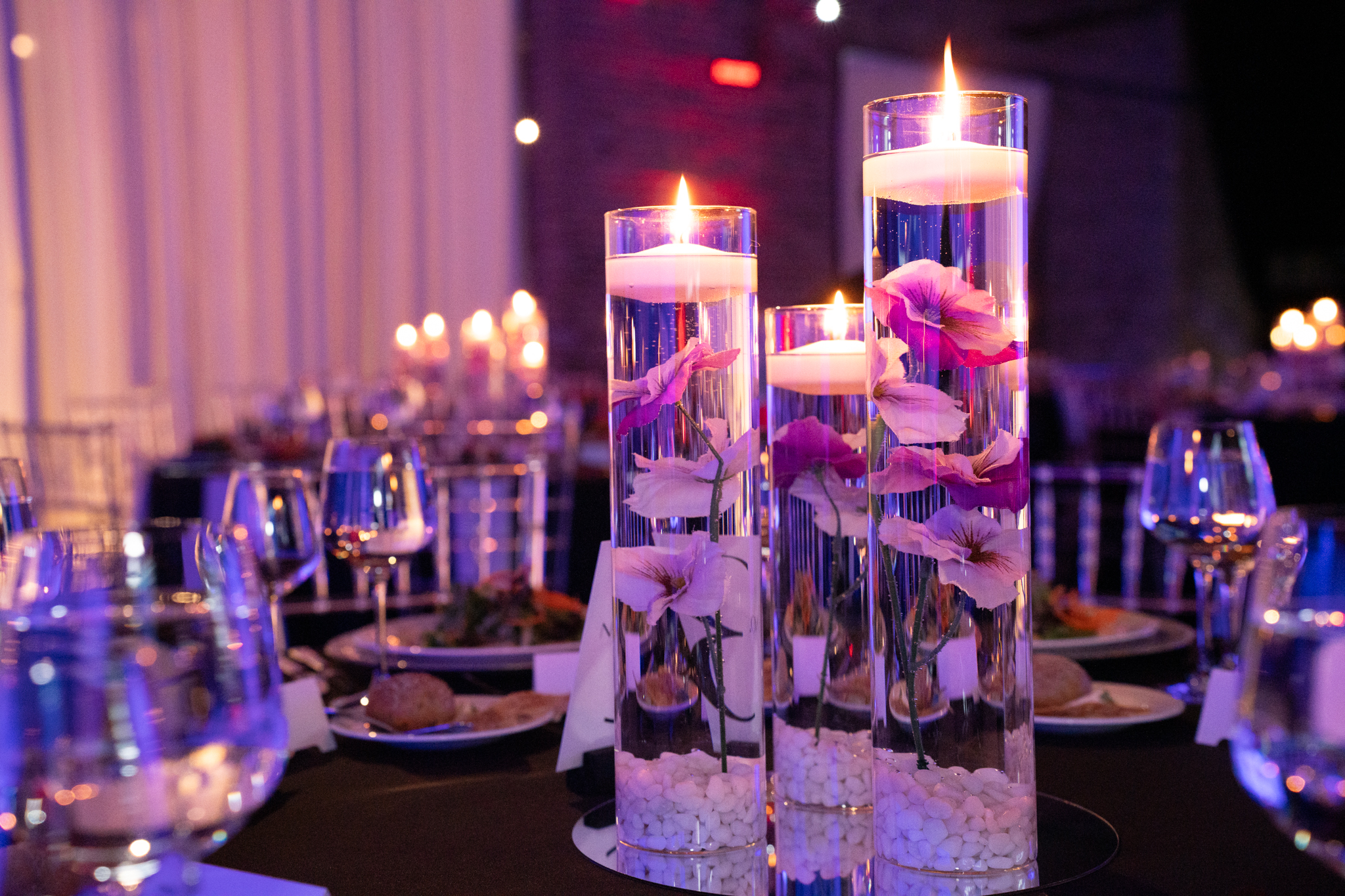 Table setting or evidence?
