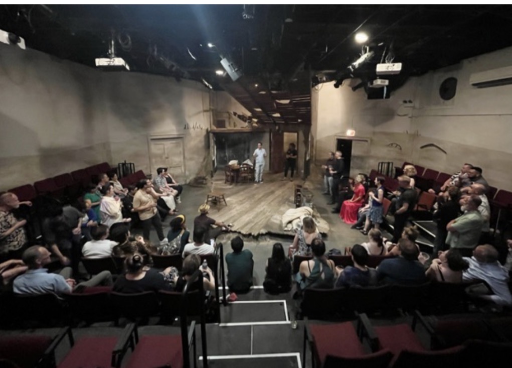 TimeLine Theatre on Wellington interior