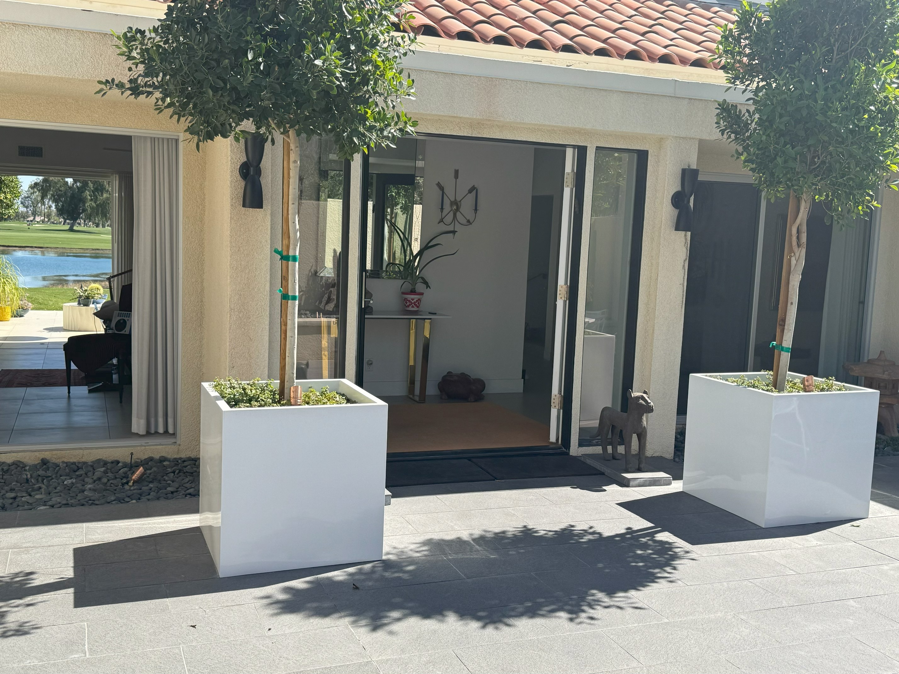 Entry way to John and Cary&rsquo;s Mission Hills home