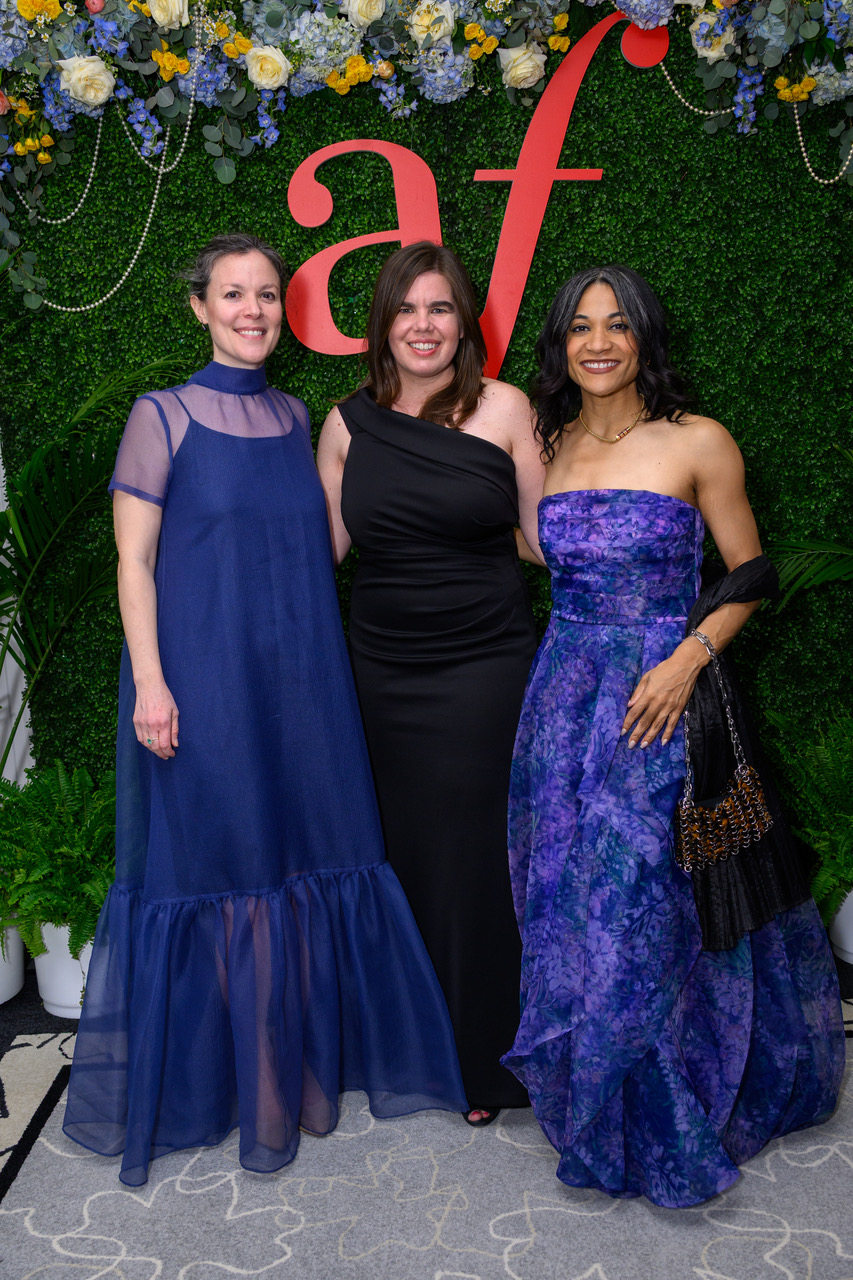 Katherine Carey, Julia Luscombe, Shay Villa