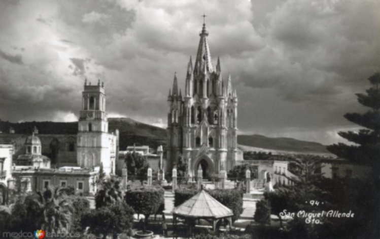 La Parroquia with its new fa&ccedil;ade