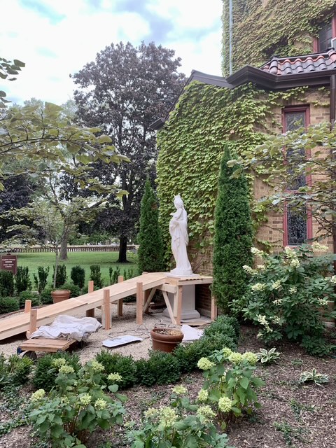 New statue commissioned for the Contemplation Garden