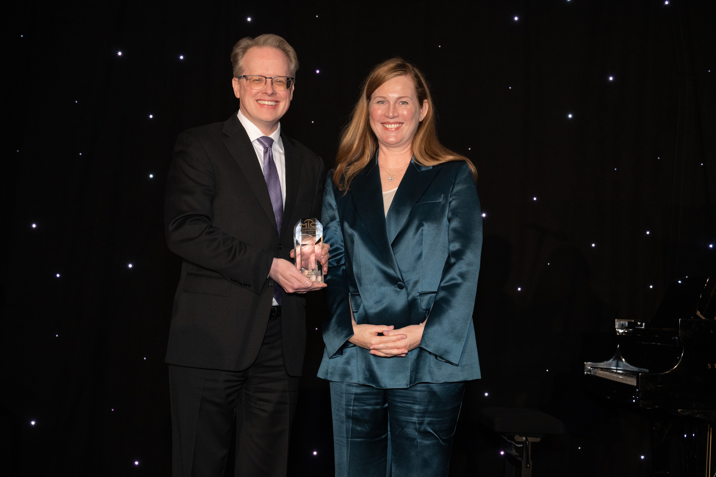 John Mangum accepts the 2026 Dushkin Award