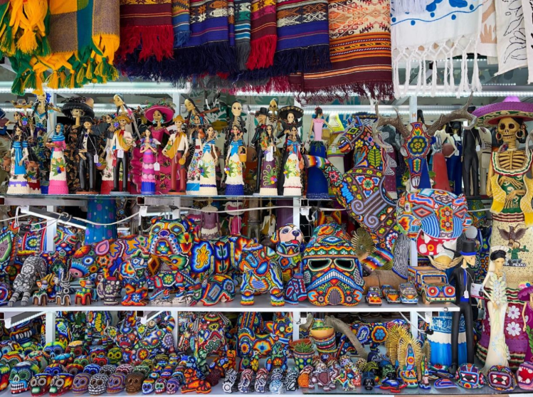 Traditional handicrafts in San Miguel