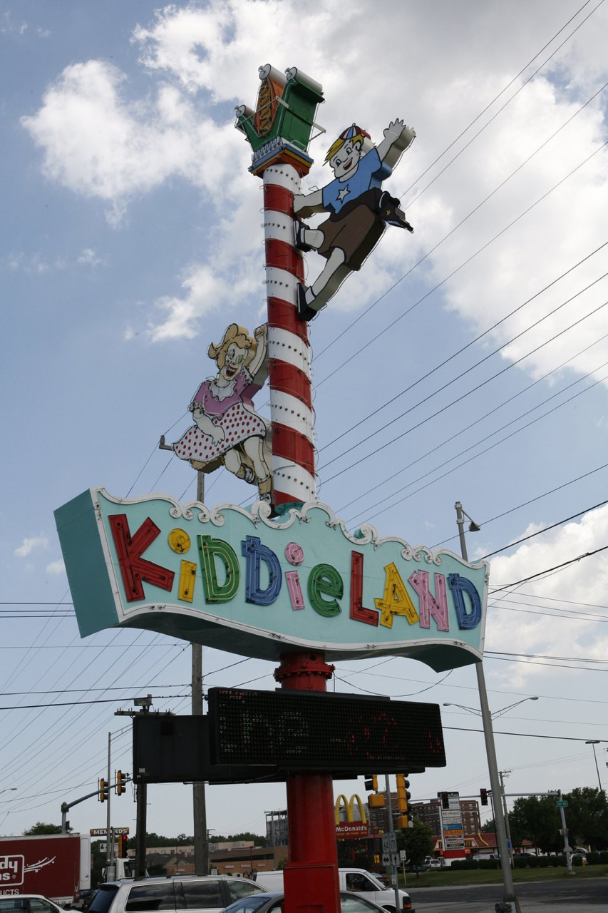 The History of Kiddieland