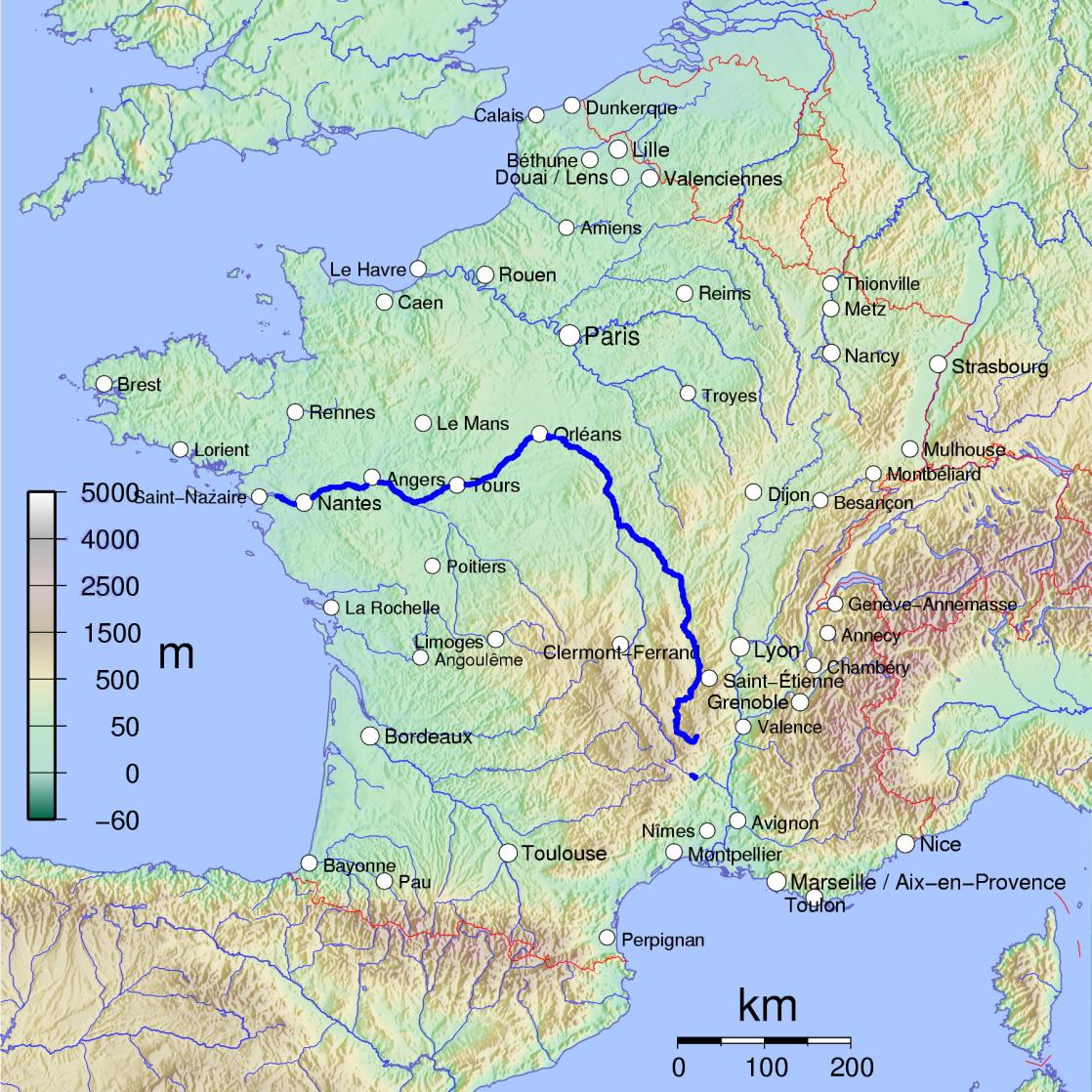 Map of France with the Loire river highlighted in blue