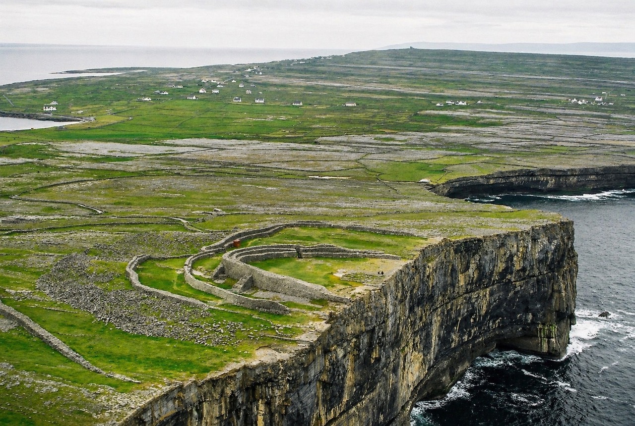 The ancient fort above the Atlantic — Dún Aonghasa